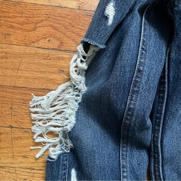 Levi's Rose Floral Denim Jacket Size Small - Picture 8 of 10